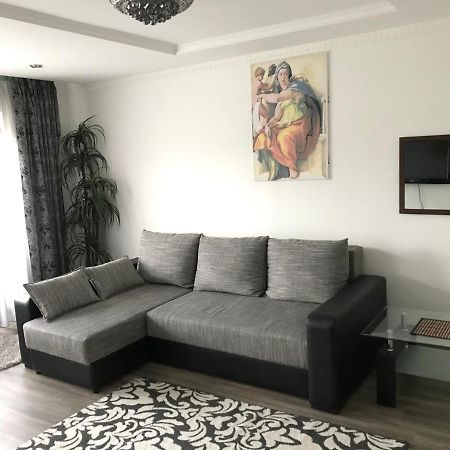 Fine Apartment Jelgava Extérieur photo